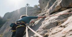 亞馬遜上架“生命之線”：攀巖繩做什么認(rèn)證才能順利通關(guān)？